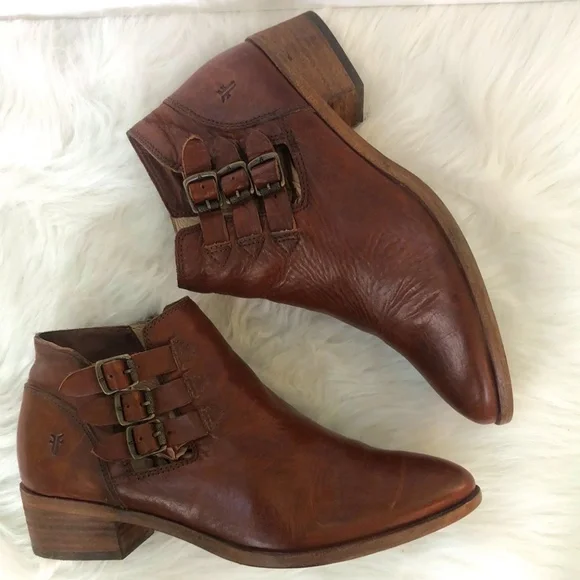 Frye Boots // Size 8M // Brown Women main image 4